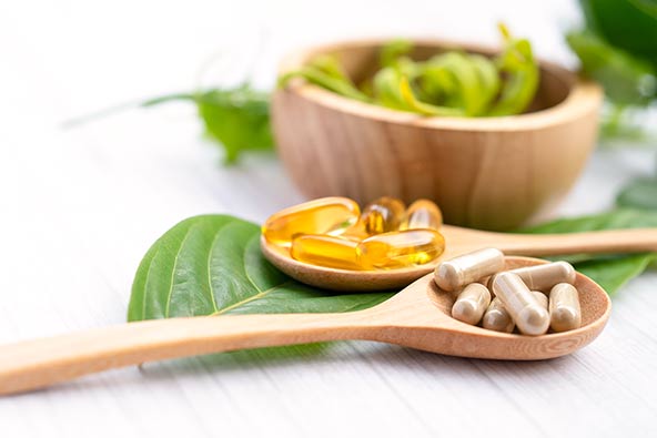 Comparison of what vegetable pullulan capsules can look like compared to gelatin capsules