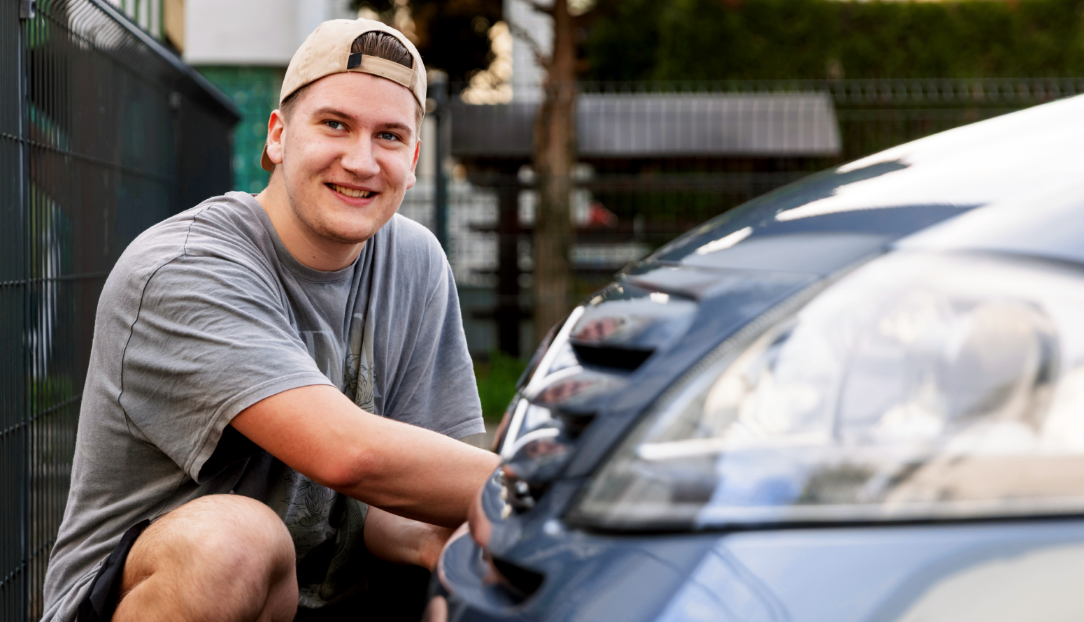 Arttu vältti satojen eurojen omavastuun, kun peura aiheutti peltikolarin